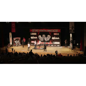 Dünya Bilek Güreşi Şampiyonları Türkiye’de.  EAST vs WEST ARMWRESTLING CHAMPIONSHIP 2 (12.02.2022)