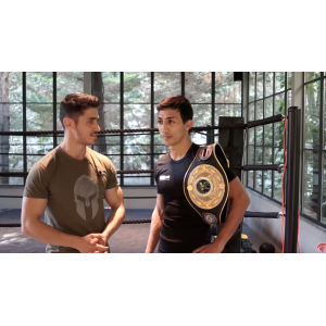 AĞIRSAĞLAM FURKAN & MUAY THAI ŞAMPİYONU ÖMER İLHAN YILMAZ