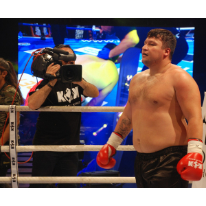 HARDLINE İLE KING OF KINGS BOKS GECESİ