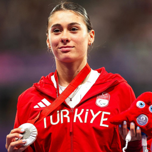 Aysel Önder Aysel Önder