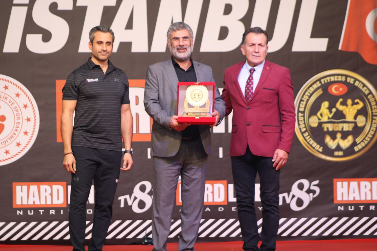  HARDLINE NUTRITION ana sponsorluğunda düzenlenen Türkiye İsmail Akbal Vücut Geliştirme ve Fitness Şampiyonası ve Dünya Şampiyonası Milli Takım Seçmeleri sona erdi.